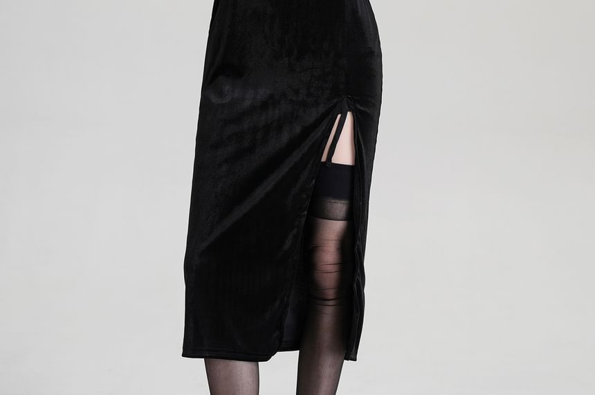 Set: Spaghetti Strap V-Neck Lace Panel Grommet Slit Midi Sheath Dress + Plain Hooded Buckled Shrug