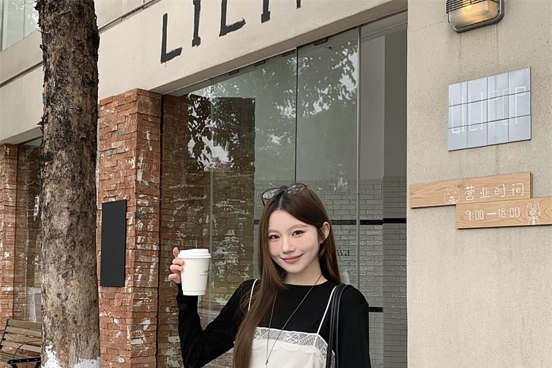 Long-Sleeve Crew Neck Plain Slim Fit T-Shirt / Spaghetti Strap Lace Panel Slit Mini Overall Dress