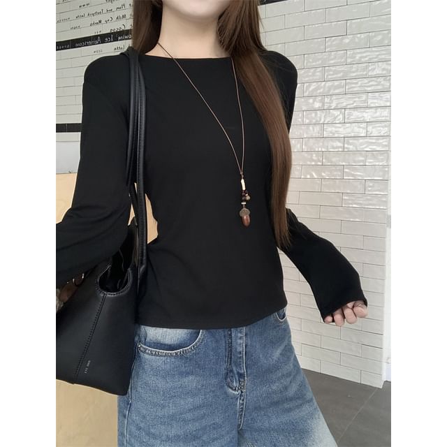 Long-Sleeve Crew Neck Plain Slim Fit T-Shirt / Spaghetti Strap Lace Panel Slit Mini Overall Dress